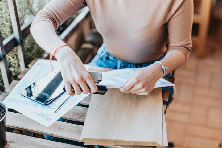 Essential Documents to Carry When Traveling for Insurance Emergencies