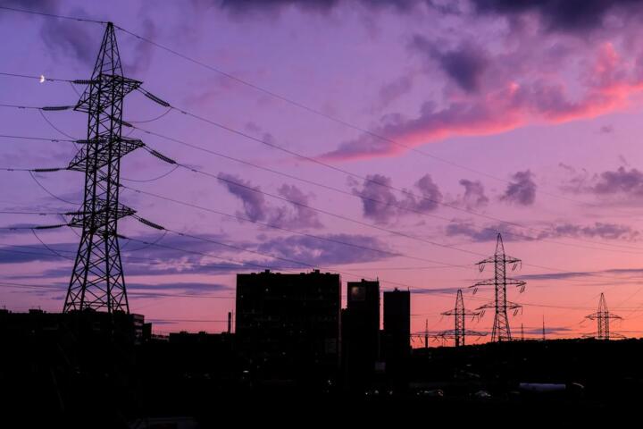 Power Outages and Spoiled Food: What Home Insurance Covers