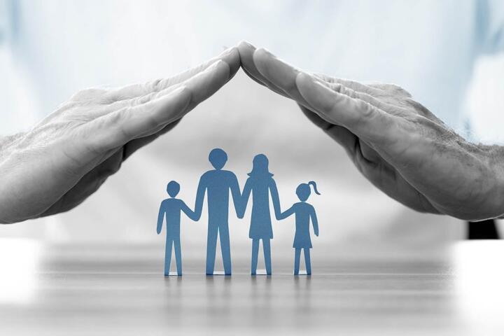 How to Compare Life Insurance Quotes the Right Way